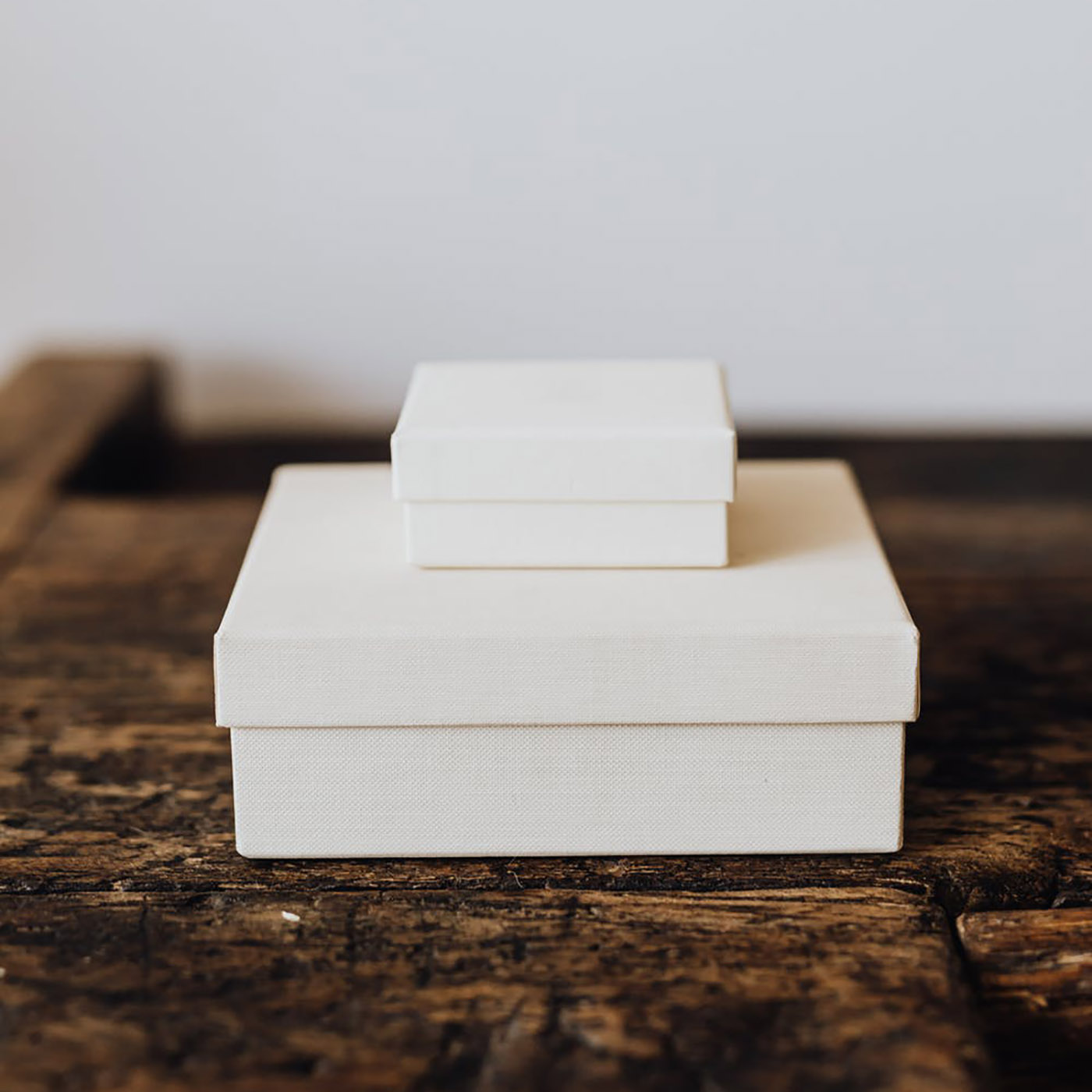 Plain Ivory Linen Cardstock Paper Box